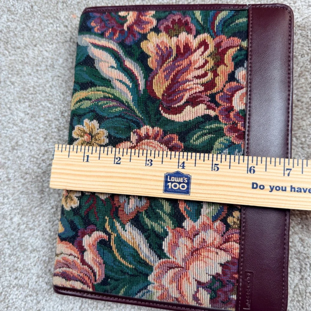 Day Runner Concorde Vintage Floral Tapestry Burgundy Zip Organizer Planner